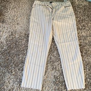 Abercrombie & Fitch black and white stripped jeans, size 31